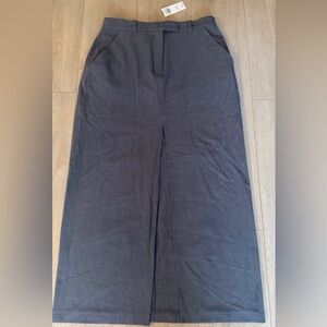 Abercrombie and Fitch, long gray midi skirt with slit at front. Size Medium